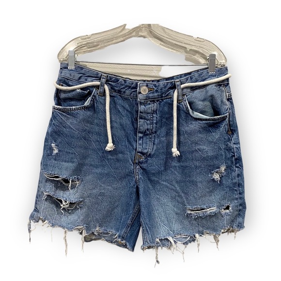 Zara Pants - Zara Distressed Bermuda Denim Shorts Distressed Button Fly Size 34